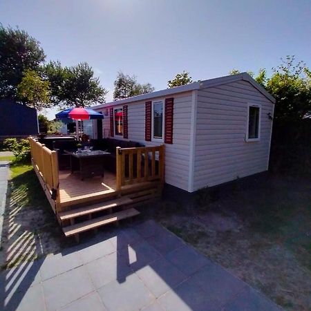 Bj Chalets - Robbengat 68 - Gezellige Chalet Op Vakantiepark Lauwersoog! Vroege Incheck! Exterior foto