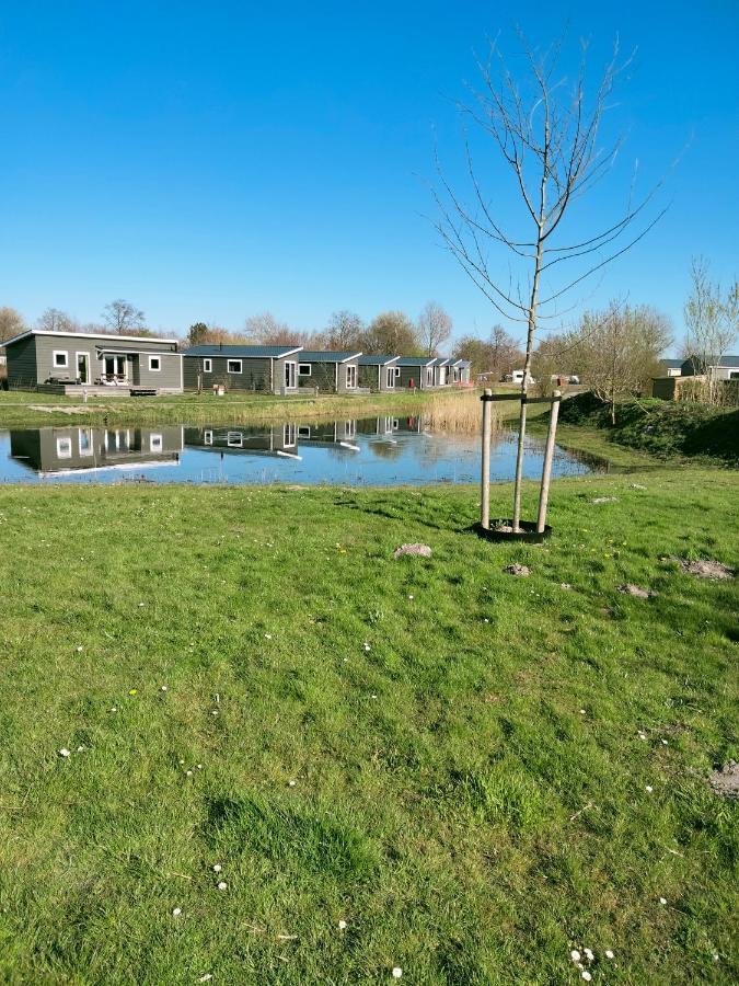 Bj Chalets - Robbengat 68 - Gezellige Chalet Op Vakantiepark Lauwersoog! Vroege Incheck! Exterior foto